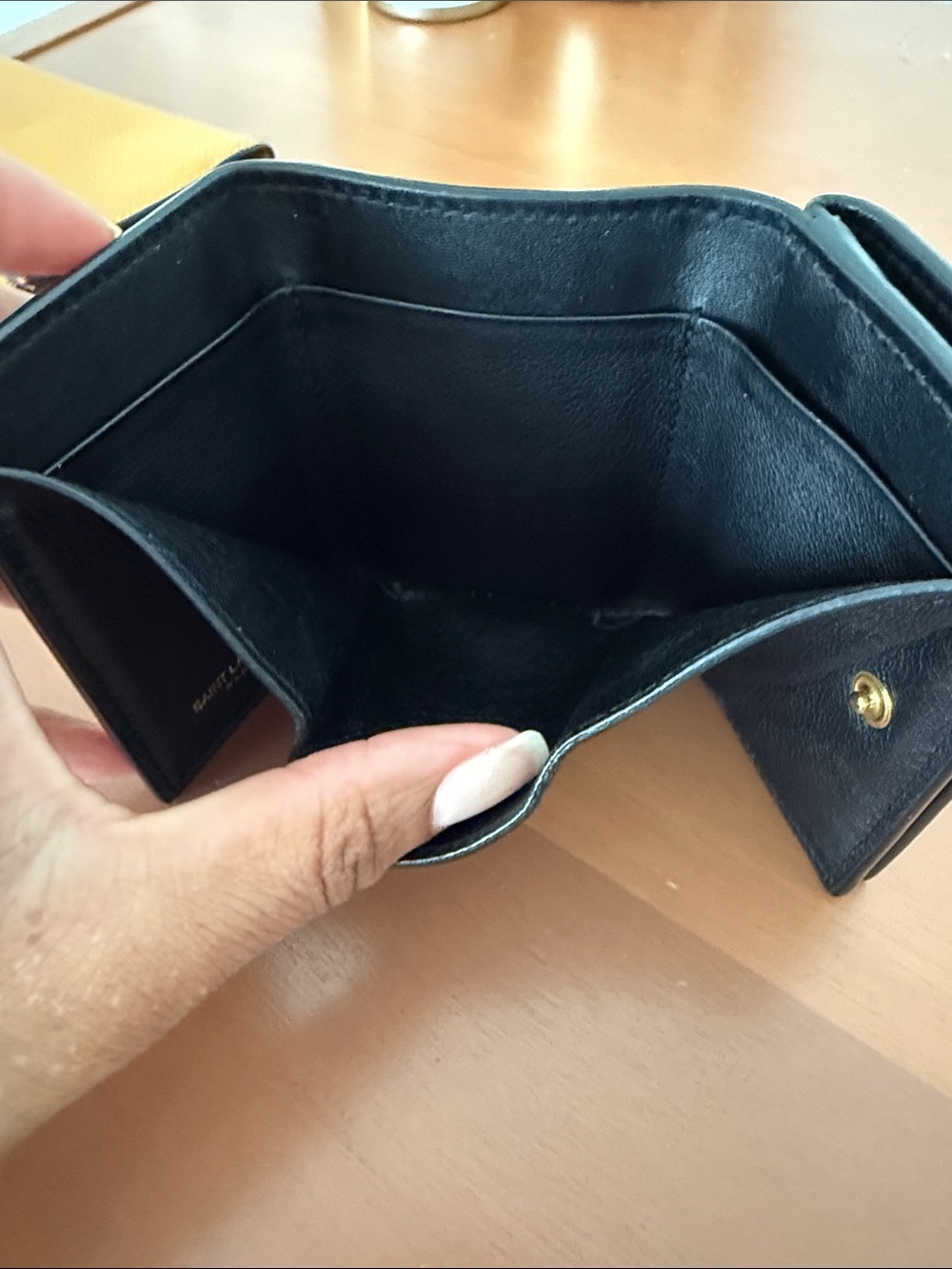 Saint Laurent Black Leather Card and Cash Holder with Gold YSL Emblem - Picture 5 of 11